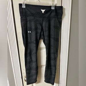 Under Armour compression leggings